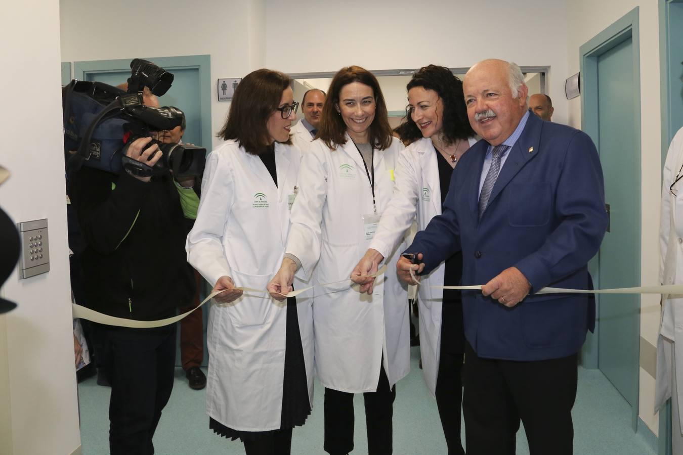 Salud aliviará de tanto papeleo a los médicos de los ambulatorios andaluces